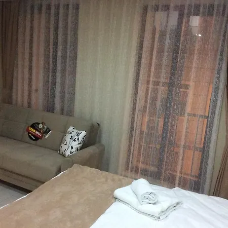 Aparthotel Oral *